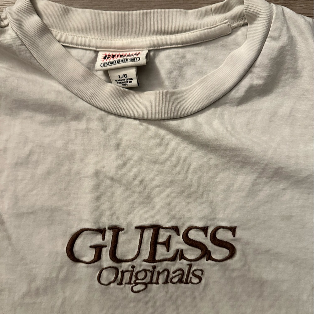 Men’s guess shirt